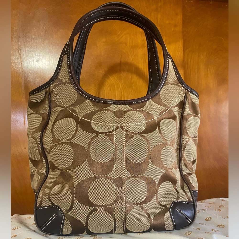 Coach Purse - Picture 6 of 12